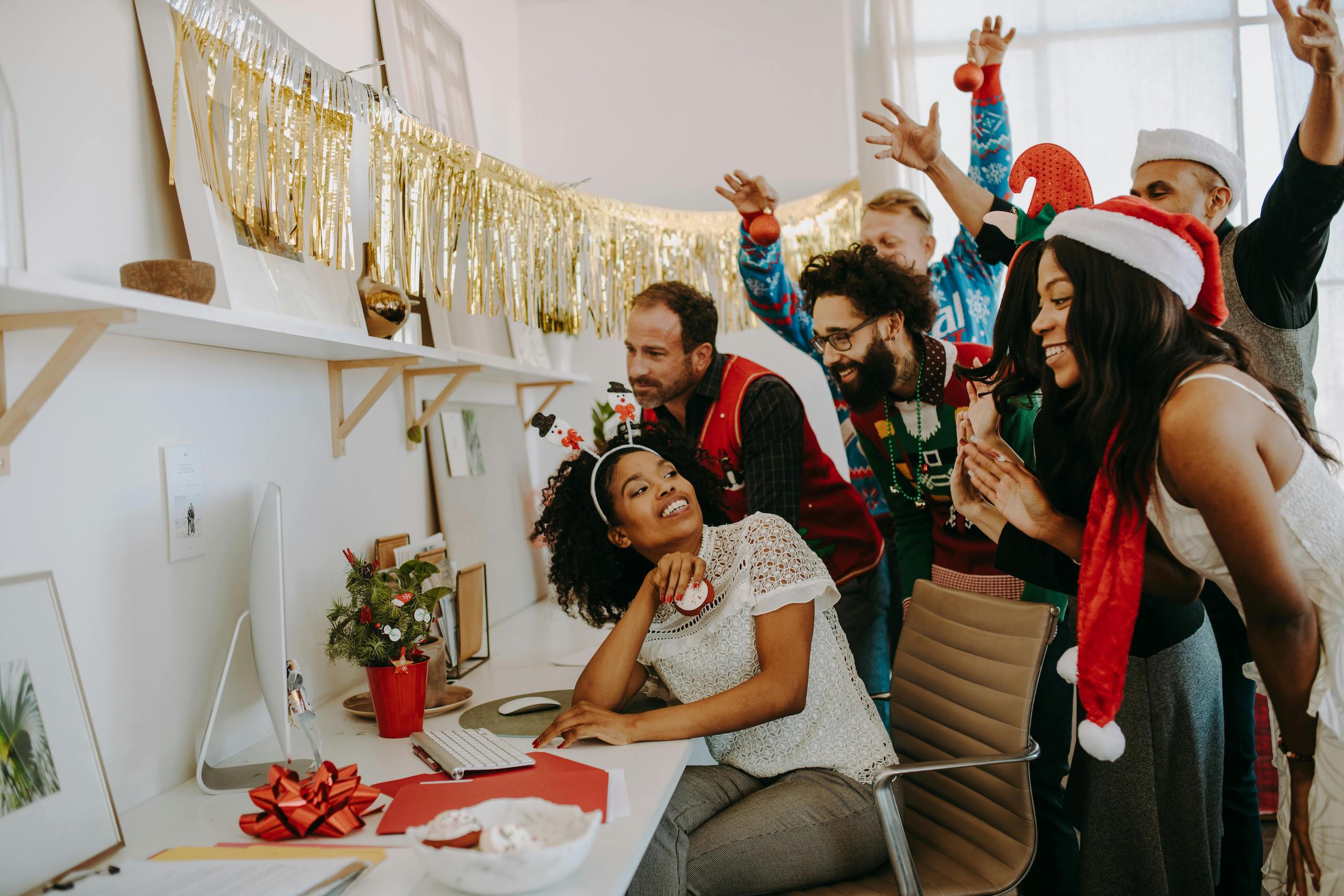 Fun activities for employees this holiday season